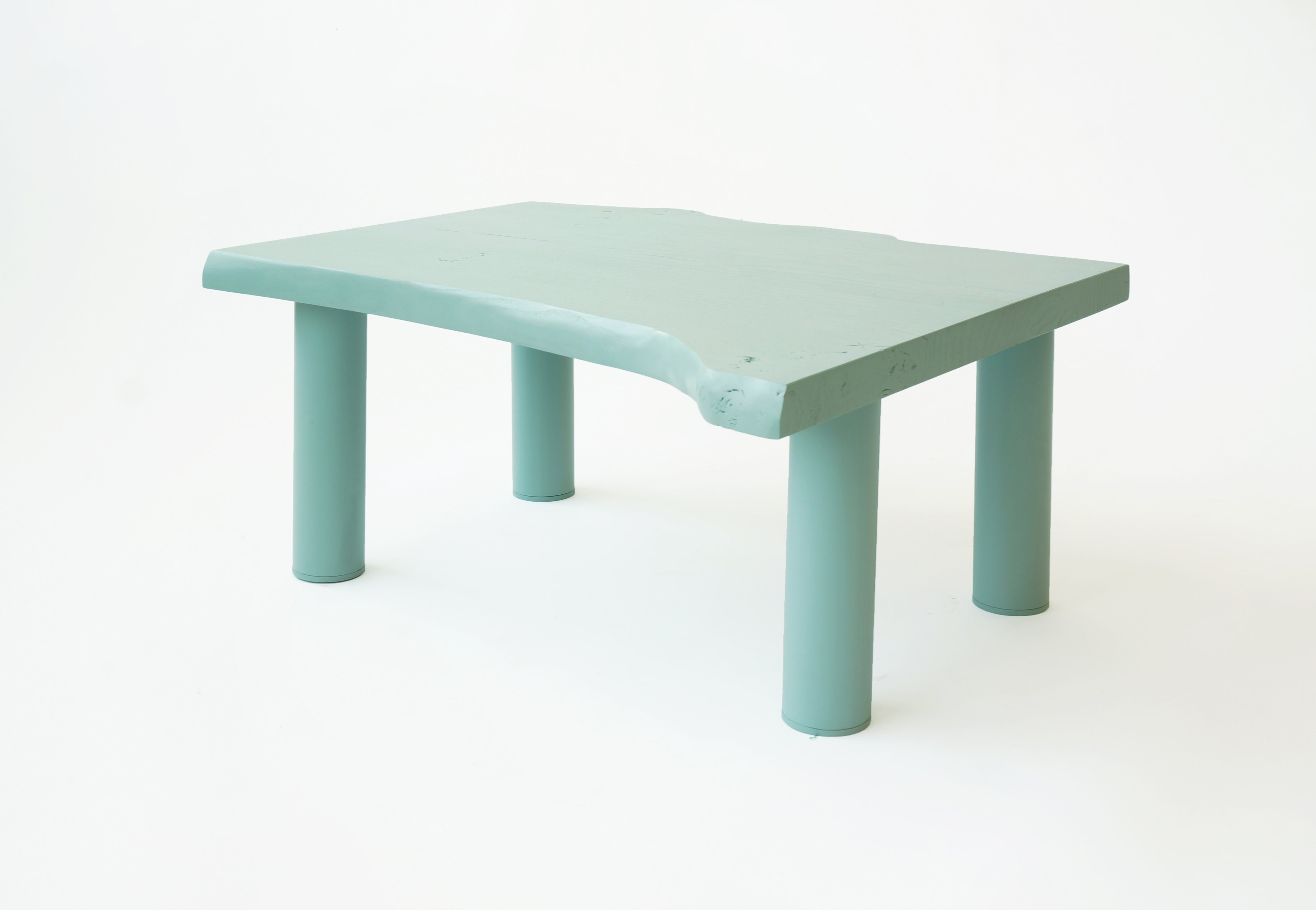 Monochrome Table